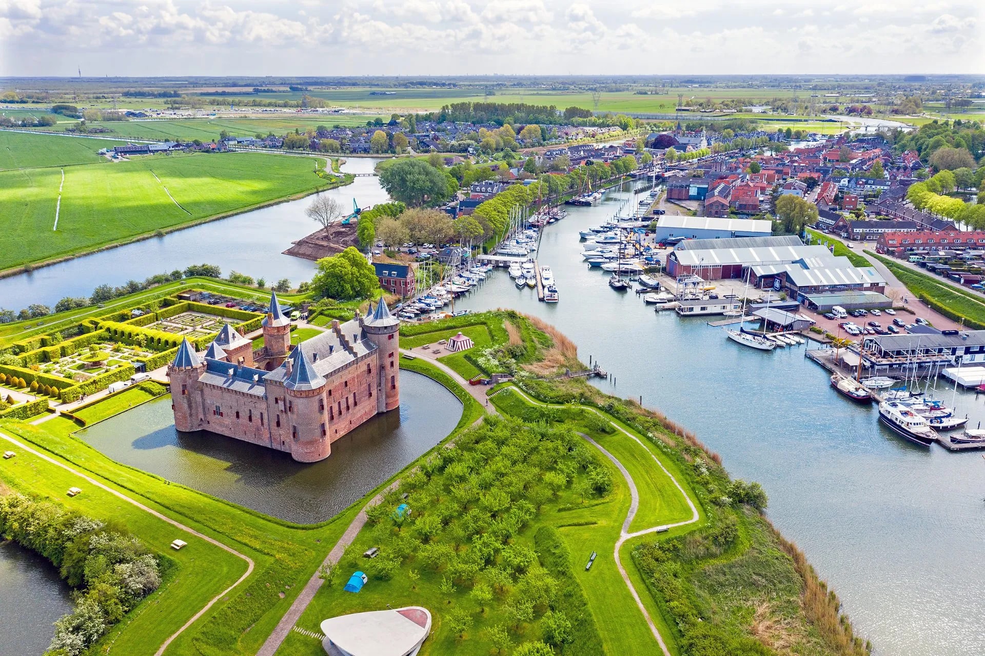 Muiden